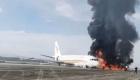 25 مصابا في اشتعال النيران بطائرة صينية (فيديو)