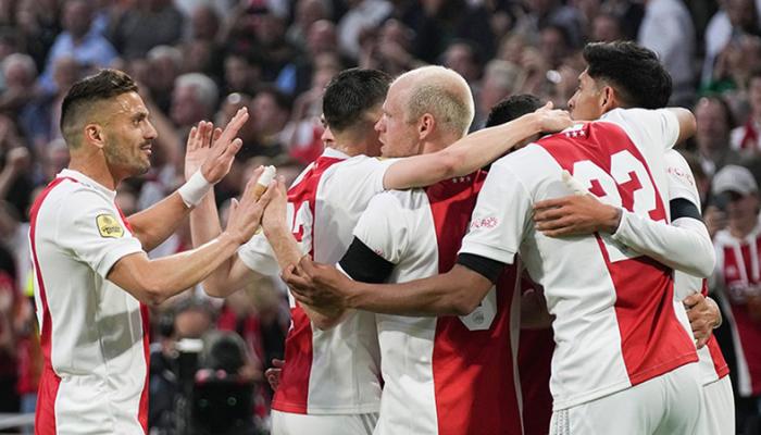Hollanda'da şampiyon 36. kez Ajax