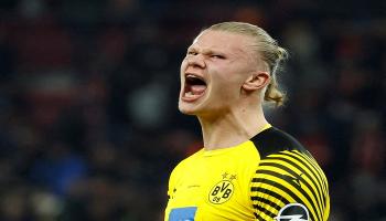 إيرلينج هالاند مهاجم بروسيا دورتموند