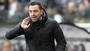 تشافي هيرنانديز مدرب برشلونة