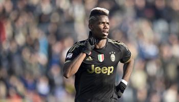 بول بوجبا لاعب وسط مانشستر يونايتد