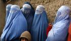 Taliban kadınların televizyona yüzlerini örtmeden çıkmalarını yasakladı!