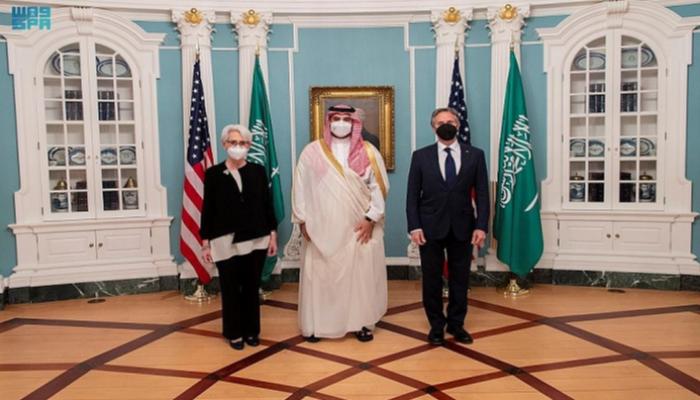 جانب من اللقاء السعودي الأمريكي بواشنطن