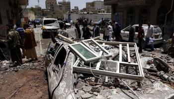 جانب من أثار الانفجار الذي شهدته عدن اليمنية