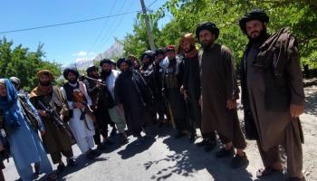 وزير دفاع طالبان وسط عناصر الحركة