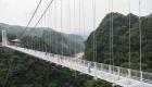 Dünyanın en uzun cam köprüsü Vietnam'da açıldı