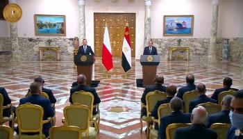 الرئيس المصري ونظيره البولندي خلال مؤتمر صحفي مشترك بالقاهرة