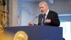Rus gazeteci Ukraynalı çocuklar için Nobel Ödülü'nü satıyor