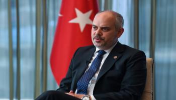 عاكف جاتاي كيليش رئيس لجنة الشؤون الخارجية في البرلمان التركي