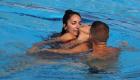 Natation : Les images choquantes d’une nageuse sauvée de justesse de la noyade par sa coach