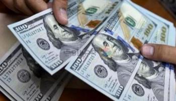 تعاملات الدولار الأمريكي في البنوك المصرية