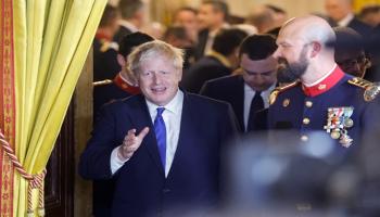 رئيس وزراء بريطانيا بوريس جونسون خلال حضور قمة الناتو- رويترز