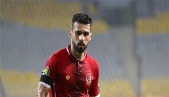 عبدالله السعيد لاعب الأهلي السابق