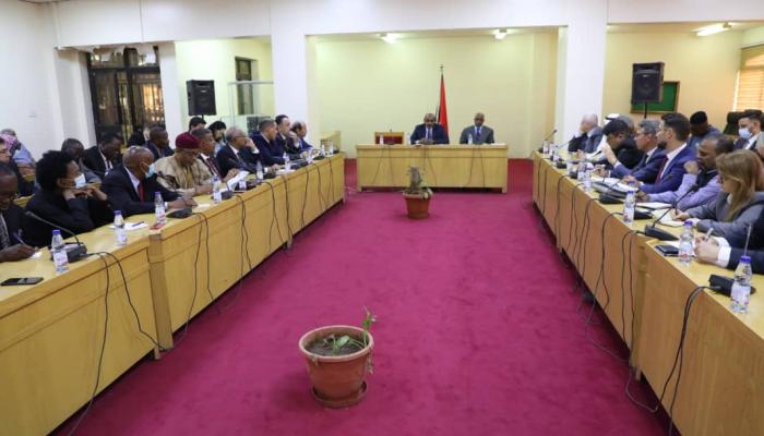 وزير الخارجية السوداني يلتقي السفراء بالخرطوم