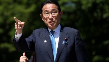 رئيس وزراء اليابان يفوميو كيشيدا
