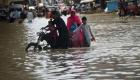 الفيضانات تغمر أكبر مدينة في باكستان.. خسائر مأساوية (صور)