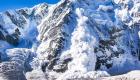 انهيار جليدي في قيرغيزستان.. الثلج يكتسح المنطقة كطوفان مياه (فيديو)