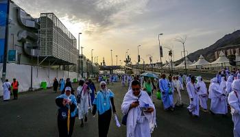 مسلمون يؤدون فريضة الحج