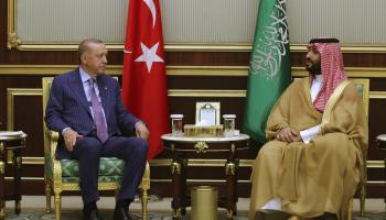 محمد بن سلمان وأردوغان في لقاء سابق