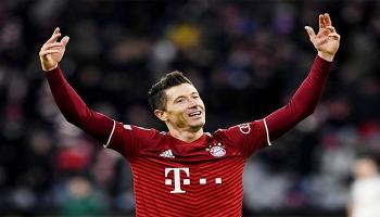 روبرت ليفاندوفسكي مهاجم برشلونة الجديد