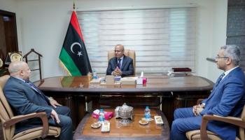 جانب من لقاء عبدالله اللافي نائب الرئاسي والدبلوماسي المصري تامر مصطفى