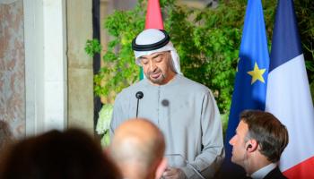 الشيخ محمد بن زايد آل نهيان خلال مأدبة العشاء