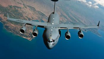 طائرة من طراز سي 17