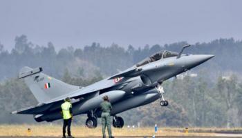 المقاتلة الفرنسية رافال