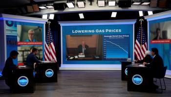 بايدن خلال اجتماع افتراضي - رويترز