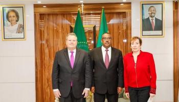 جانب من مباحثات مبعوث أمريكا للقرن الأفريقي مايك هامر  في أديس أبابا