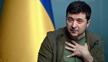  الرئيس الأوكراني فولوديمير زيلينسكي