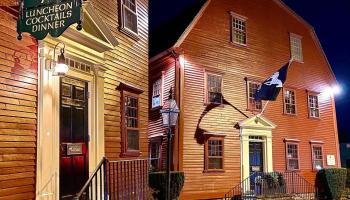 مطعم White Horse Tavern