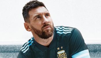ليونيل ميسي لاعب منتخب الأرجنتين