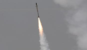 القبة الحديدية تعترض صواريخ أطلقت من غزة - أ ف ب