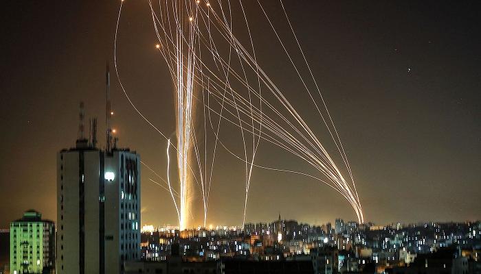 رشقات صاروخية من قطاع غزة باتجاه تل أبيب