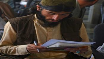 عام على طالبان بأفغانستان.. تحديات تجابه محاولات التغيير