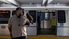 "صقر" يحرس مترو سان فرانسيسكو.. العدو مفاجأة (صور)