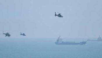 سفن ومقاتلات صينية فوق مضيق تايوان- أرشيفية