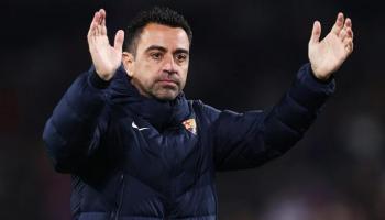 تشافي هيرنانديز مدرب برشلونة