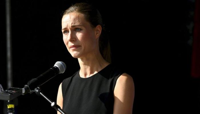 Finlandiya Başbakanı Sanna Marin gözyaşlarını tutamadı
