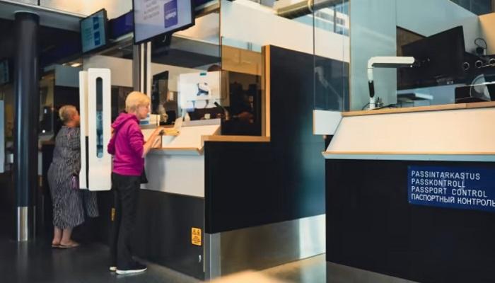 الاتحاد الأوروبي يعتزم تعليق اتفاقية تأشيرات الدخول مع روسيا الاتحاد الأوروبي يعتزم تعليق اتفاقية تأشيرات الدخول مع روسيا