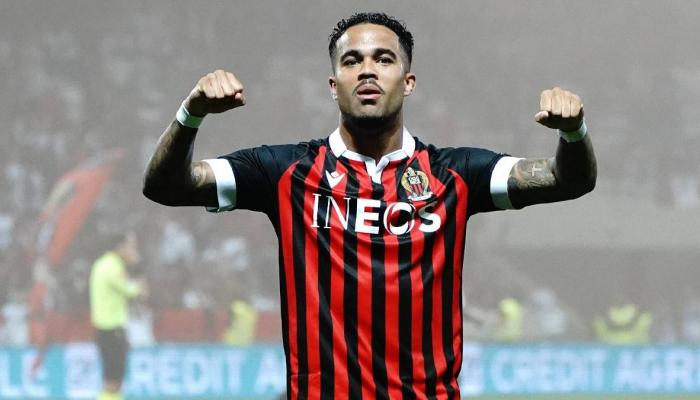 Hollandalı futbolcu Justin Kluivert’in Premier Lig'e transferi iptal oldu