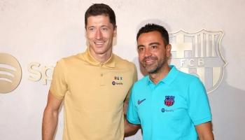 تشافي هرنانديز وروبرت ليفاندوفسكي