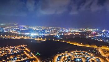 مسقط ليلا - أرشيفية