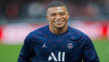 كيليان مبابي نجم باريس سان جيرمان