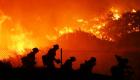 Incendies en Californie : deux morts, des milliers d’évacués et le réseau électrique perturbé 