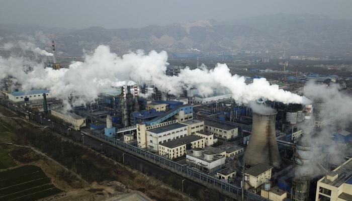 Face à une pénurie d'énergie, la Chine mise sur le charbon