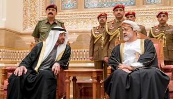 الشيخ محمد بن زايد آل نهيان والسلطان هيثم بن طارق