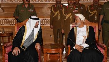 لقاء يجمع الشيخ محمد بن زايد آل نهيان والسلطان هيثم بن طارق