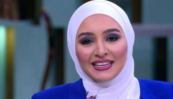 الفنانة المصرية هلا رشدي